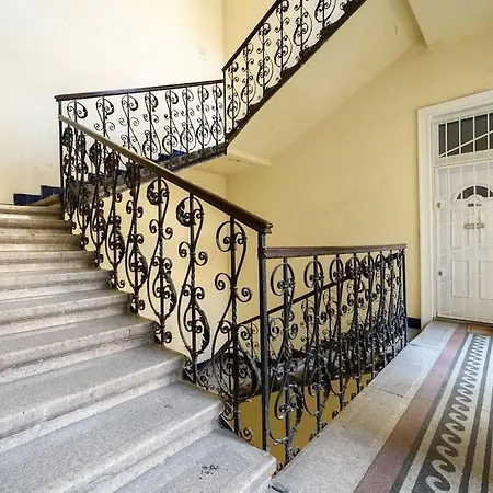 Brill * Budapest