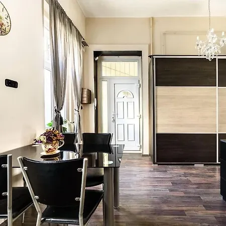 Brill Apartman *